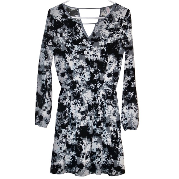 XHILARATION • Grey & Black Sheer Floral Flower Print Long Sleeve Dress - Picture 3 of 11